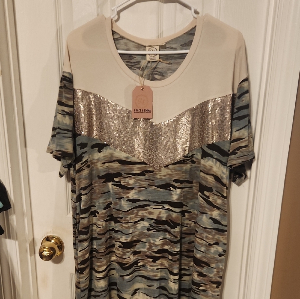 Elegant Camo Sequin Midi Dress